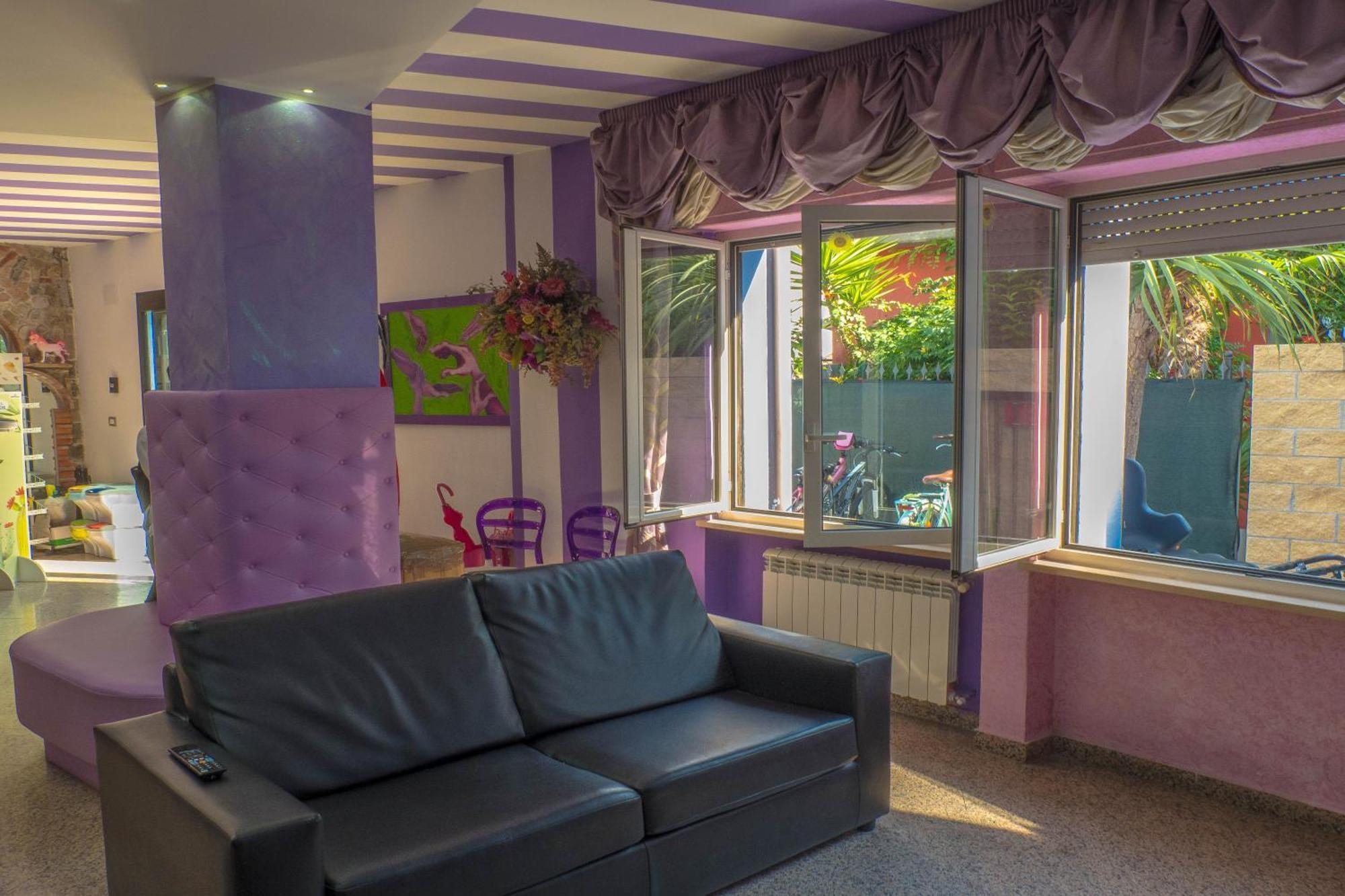 Hotel Albatros 로세토데글리아브루찌 외부 사진