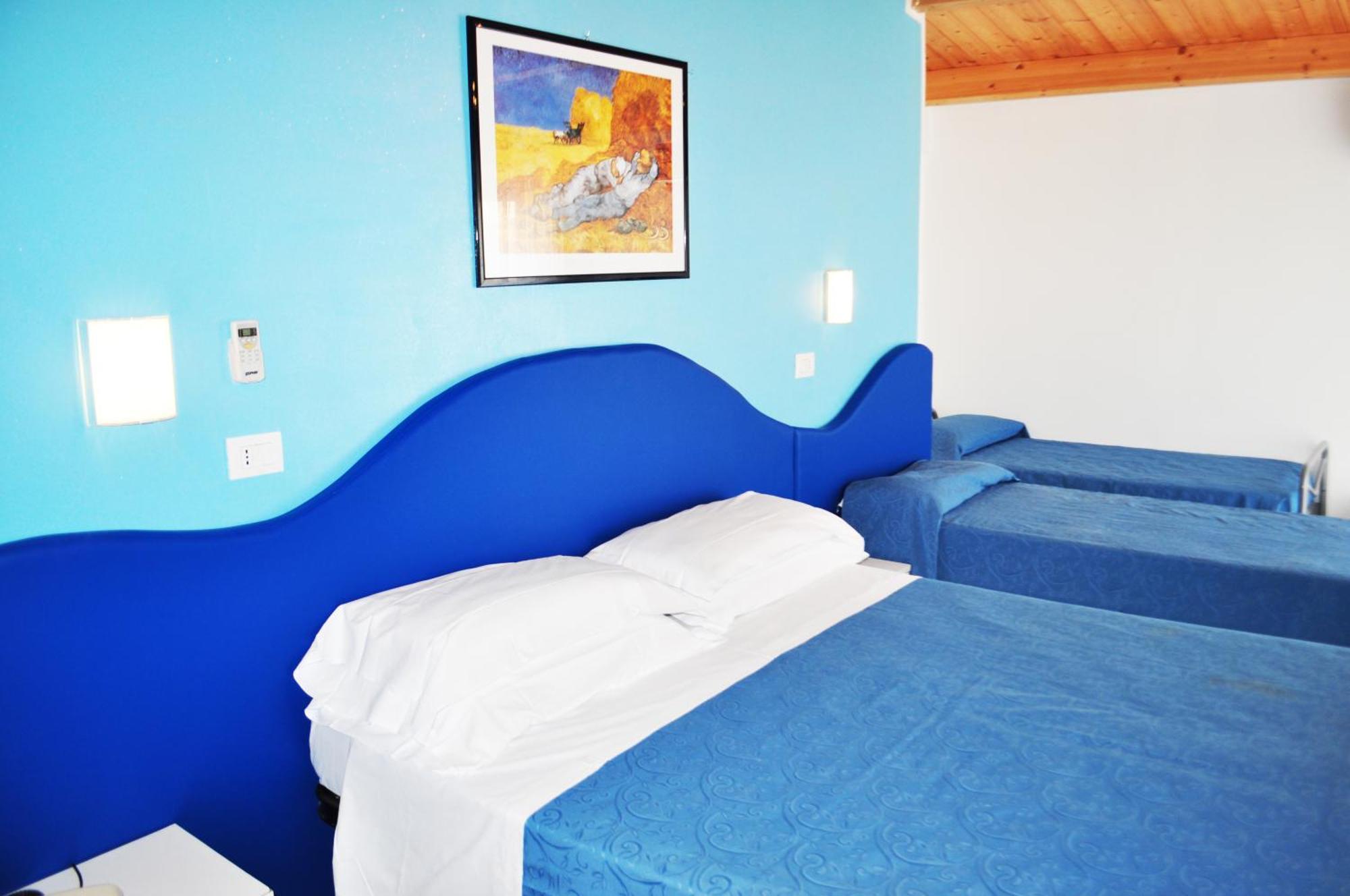 Hotel Albatros 로세토데글리아브루찌 외부 사진