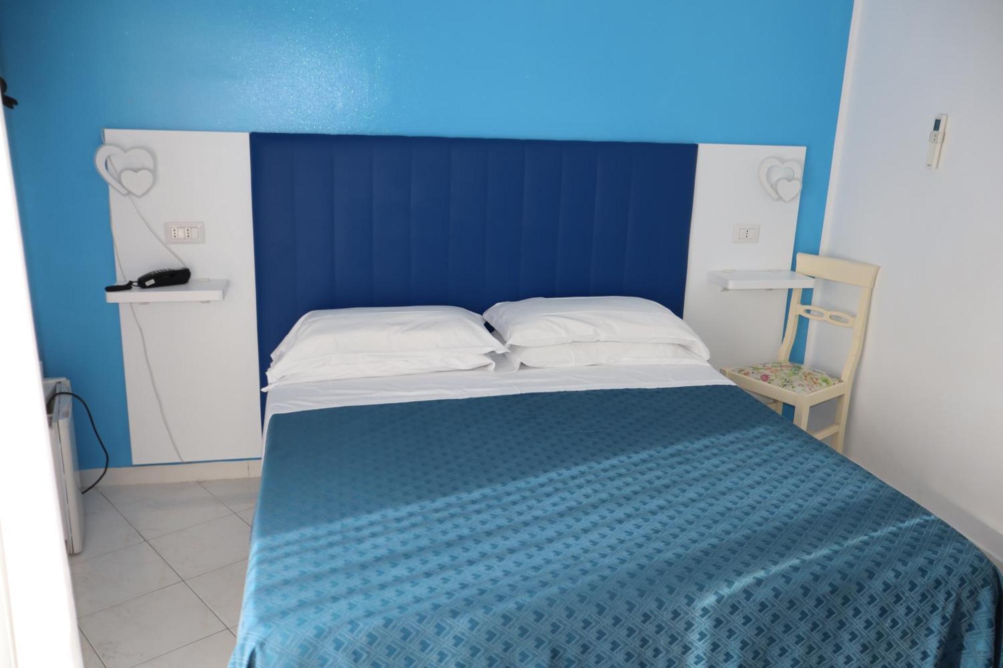 Hotel Albatros 로세토데글리아브루찌 외부 사진