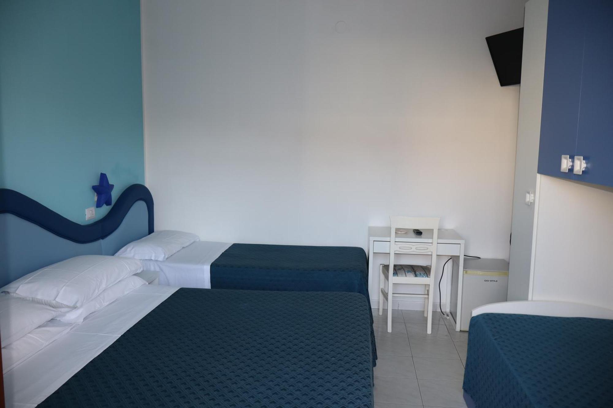 Hotel Albatros 로세토데글리아브루찌 외부 사진